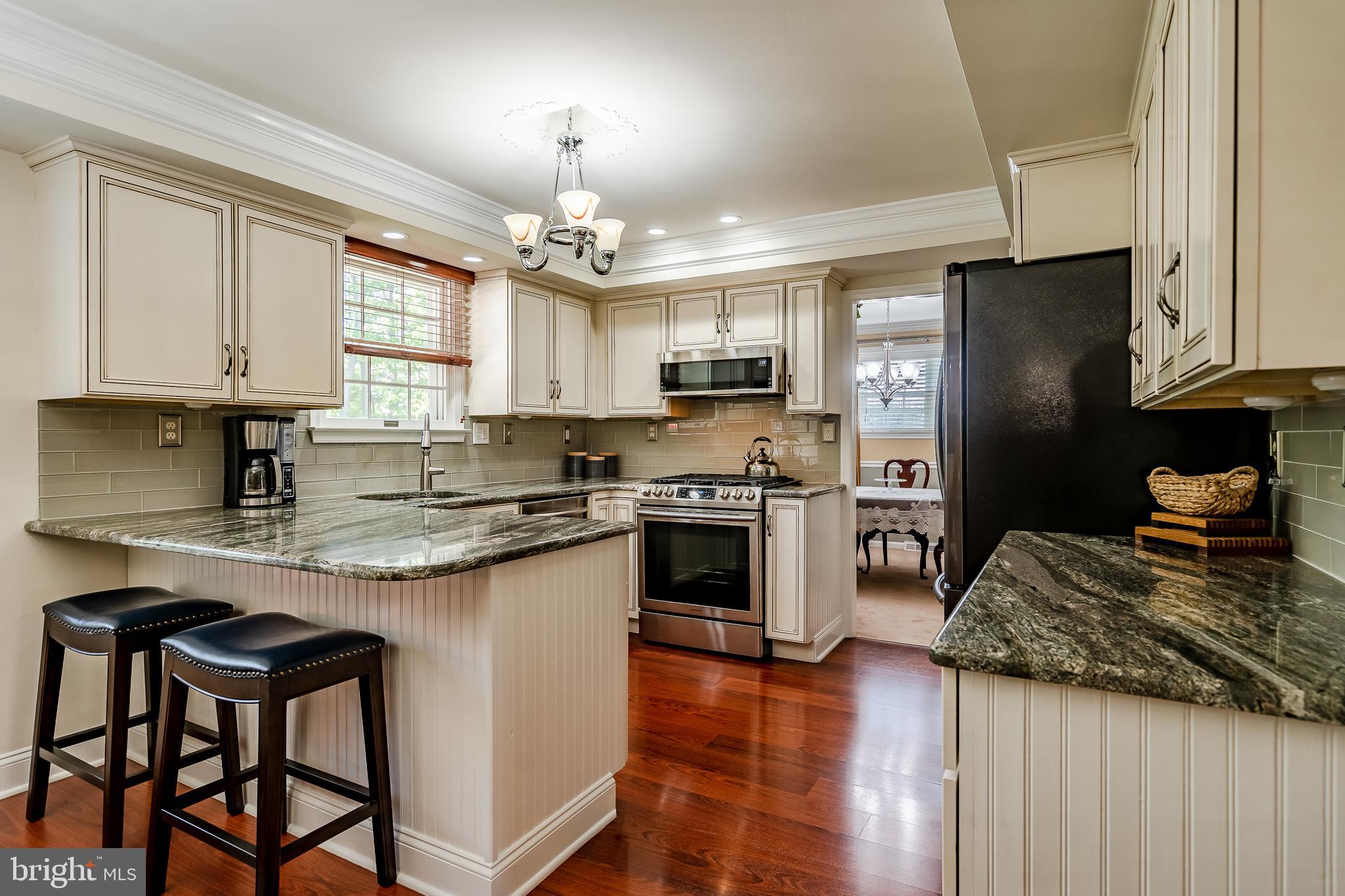 284 Magnolia Road Warminster, PA 18974 - Photo 14 of 53 Open floor plan