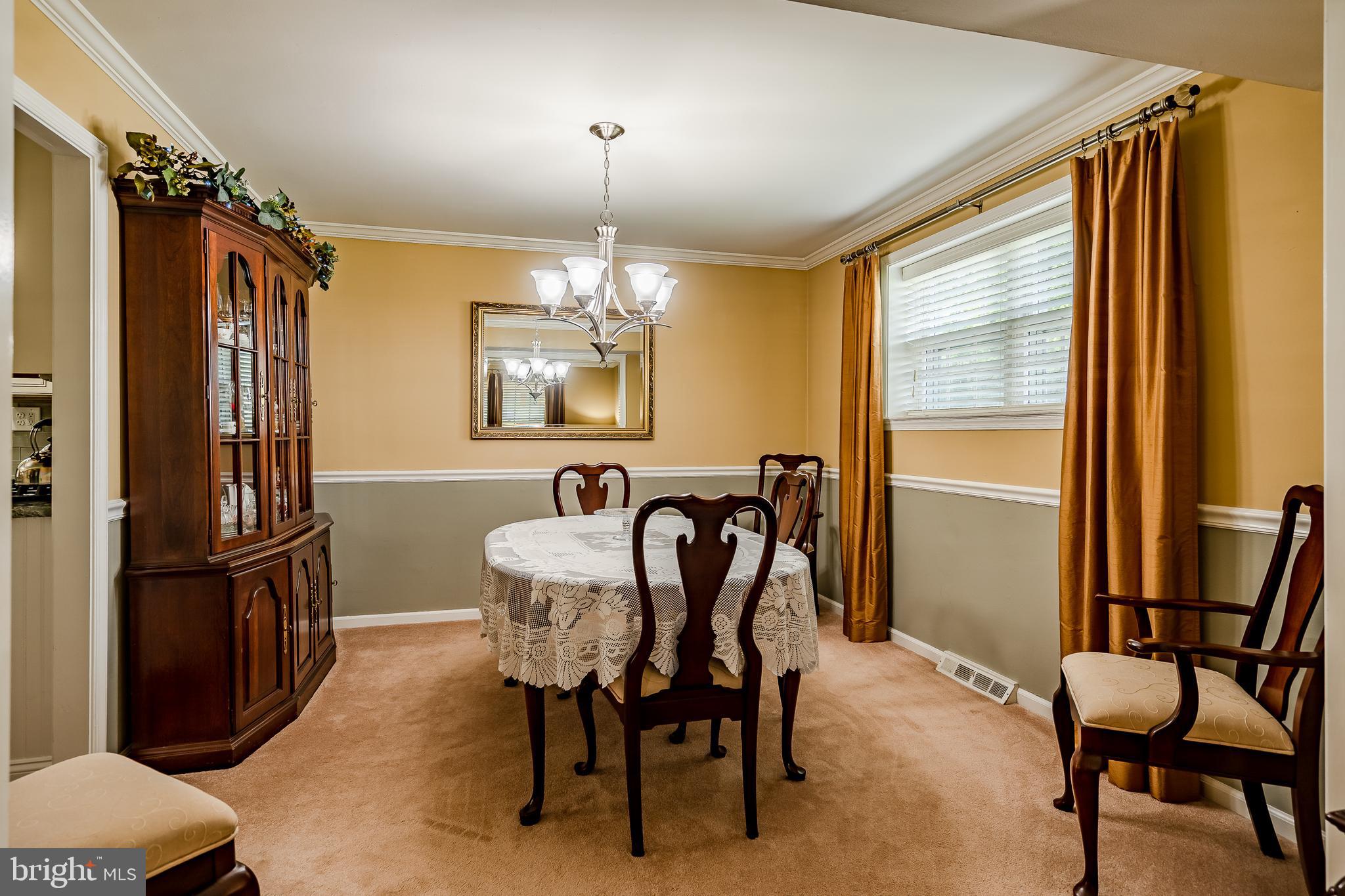 284 Magnolia Road Warminster, PA 18974 - Photo 10 of 53 Entertain in this dining room