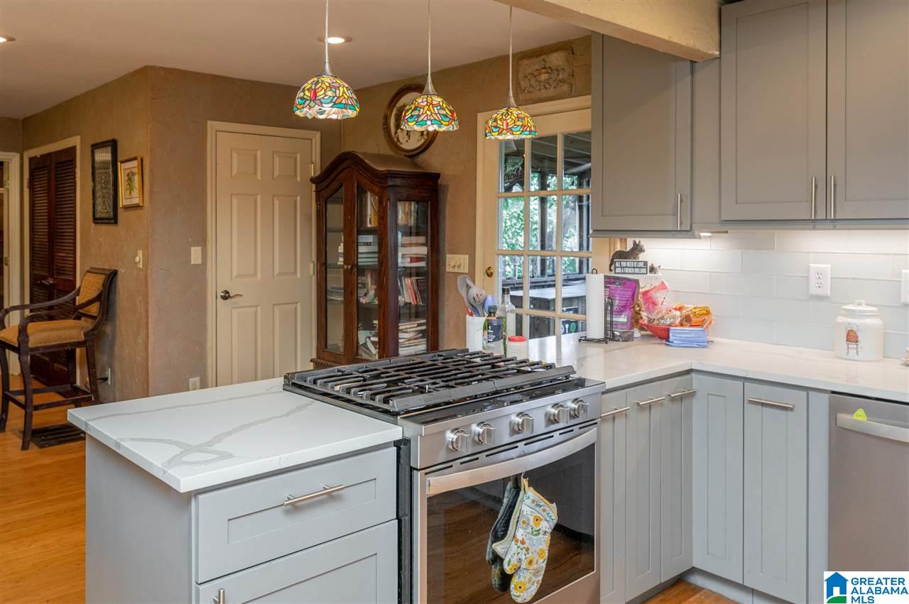 1714 Ridge Road Birmingham, AL 35209 - Photo 22 of 43