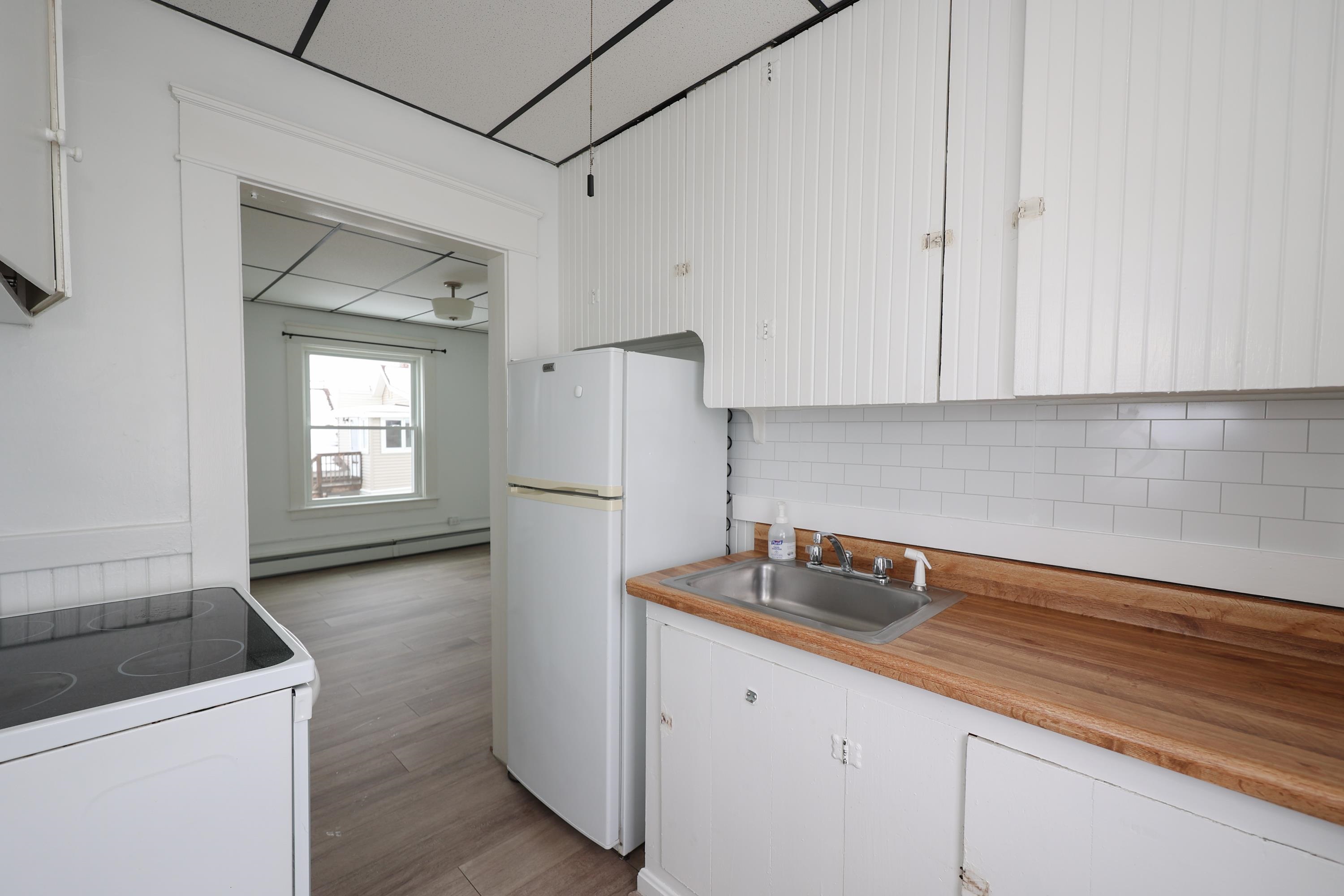27 Blodget Street Manchester, NH 03104 - Photo 42 of 60