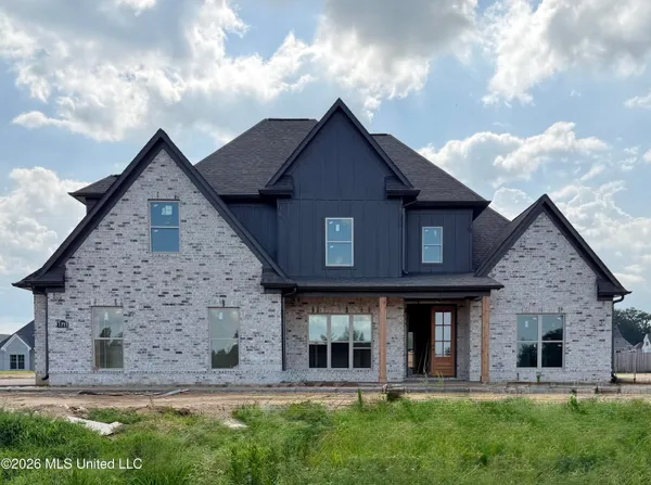 $559,900 | 1711 Caribe Drive, Nesbit, MS 38651