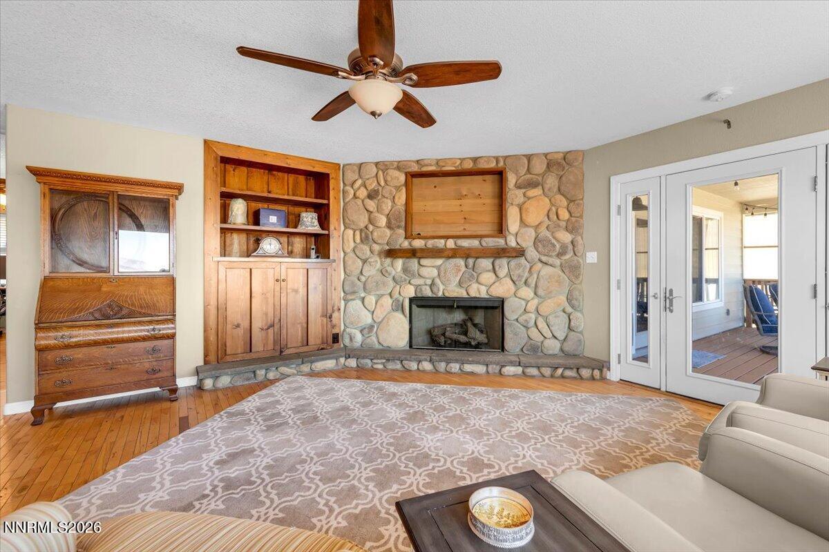 14395 North Red Rock Road Reno, NV 89508 - Photo 5 of 63 Living Room