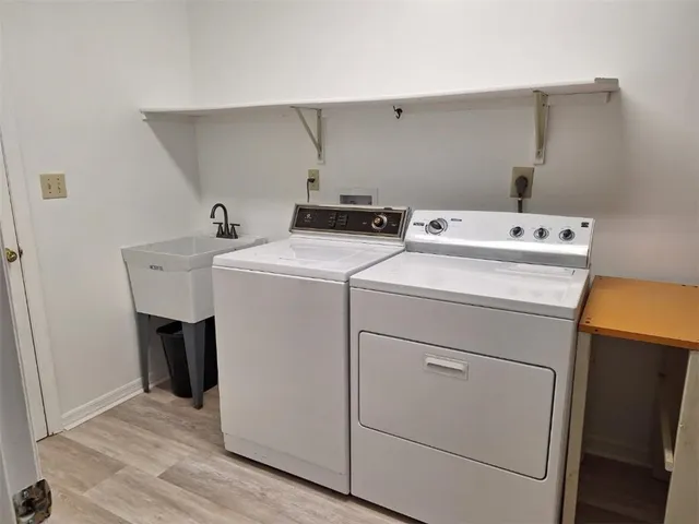 $2,300 | 941 Tarpon Avenue, Sebastian, FL 32958