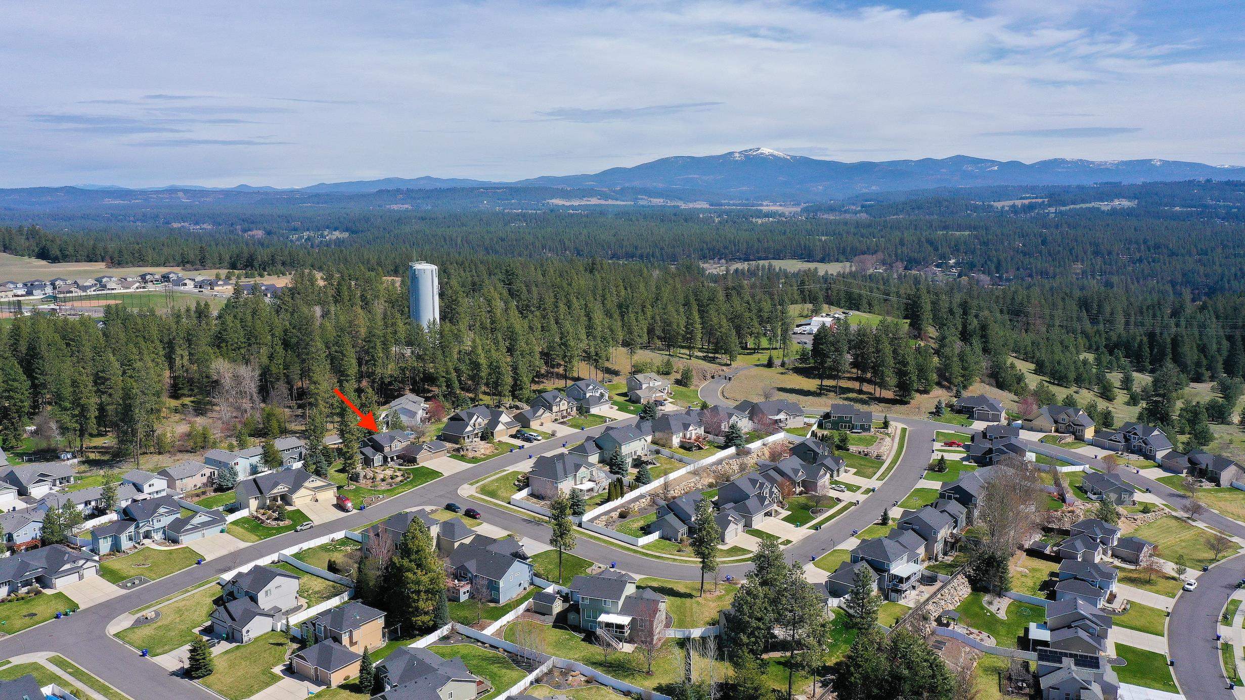 801 East Westcrest Road Colbert, WA 99005 - Photo 2 of 36