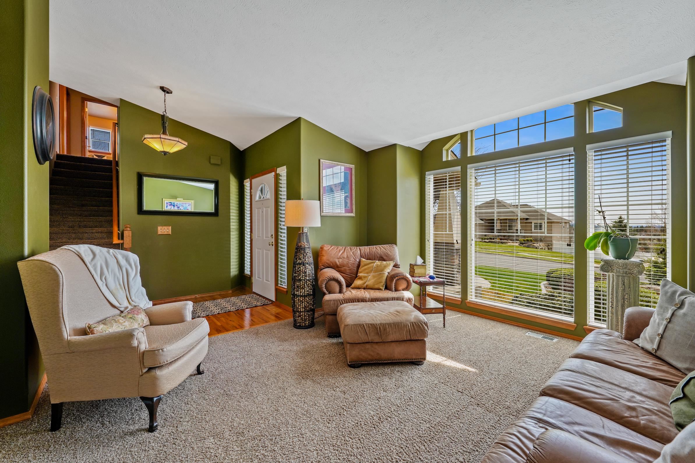 801 East Westcrest Road Colbert, WA 99005 - Photo 7 of 36