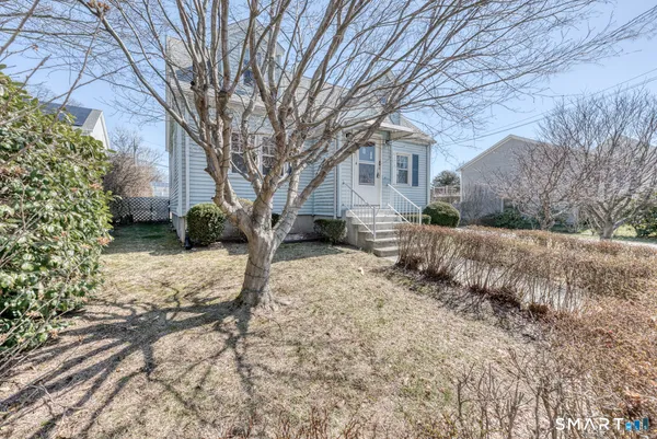 $449,000 | 17 Innsbruck Street, Milford, CT 06461