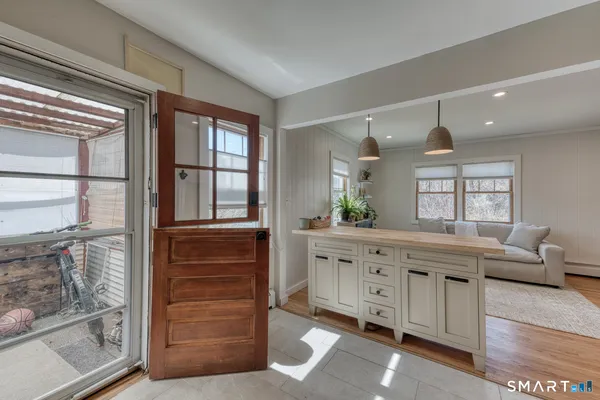 $449,000 | 17 Innsbruck Street, Milford, CT 06461