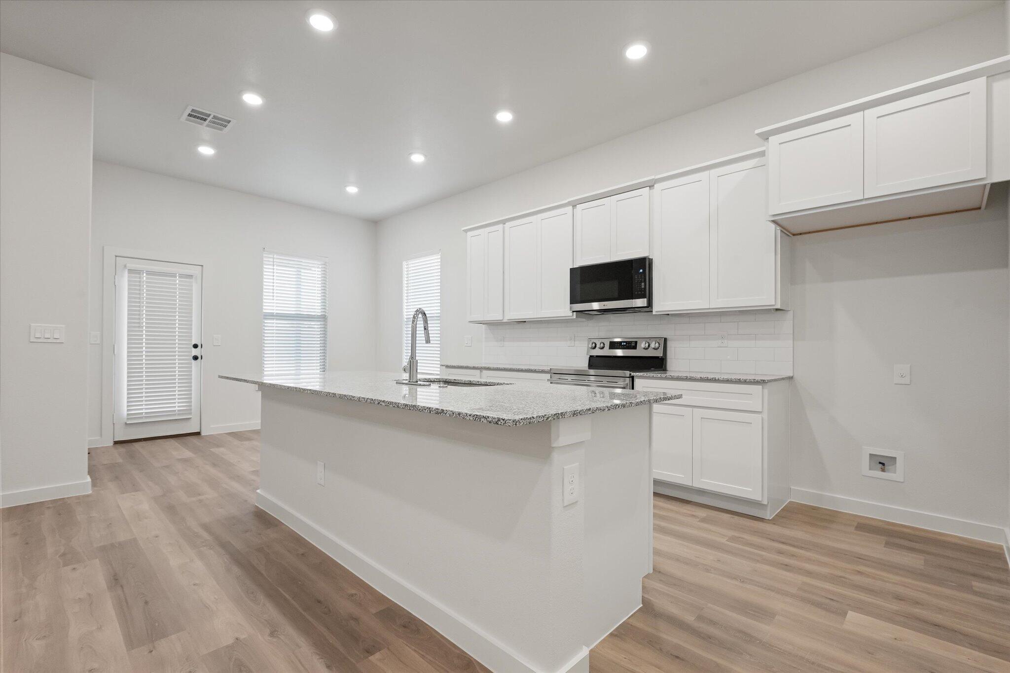 15415 Fulton Avenue Lubbock, TX 79424 - Photo 12 of 25 15-15415 Fulton_0114