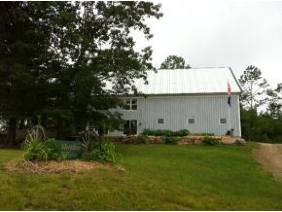 43 Stoneham Road Wakefield, NH 03872 - Photo 2 of 22