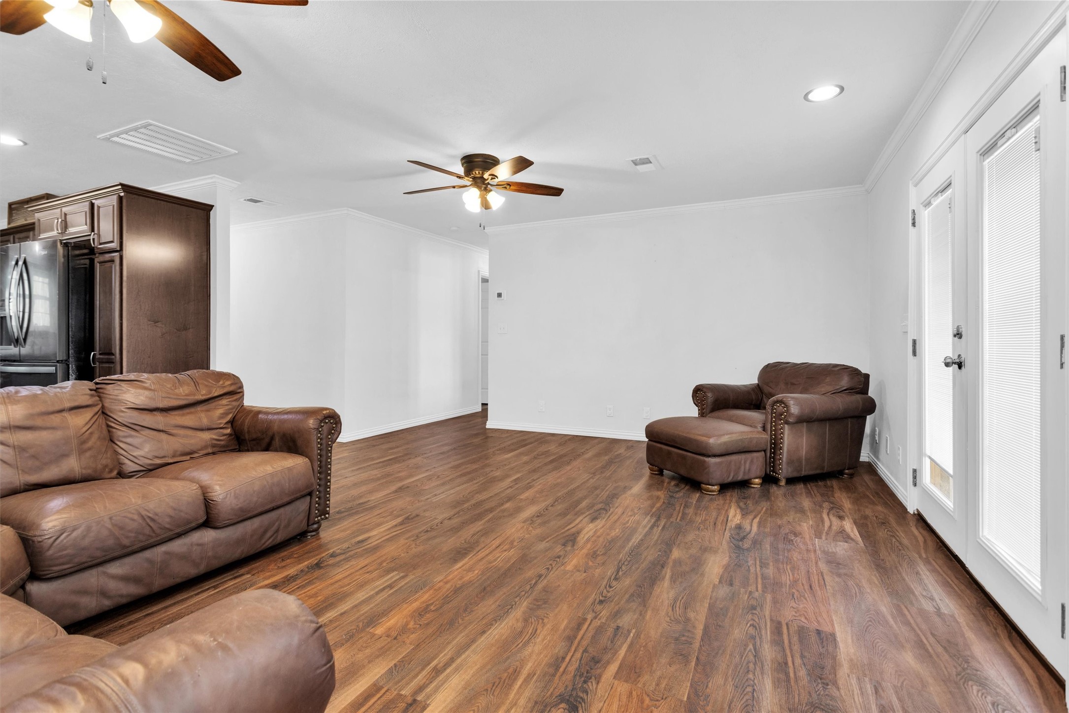 14272 Firetower Road Conroe, TX 77306 - Photo 11 of 47