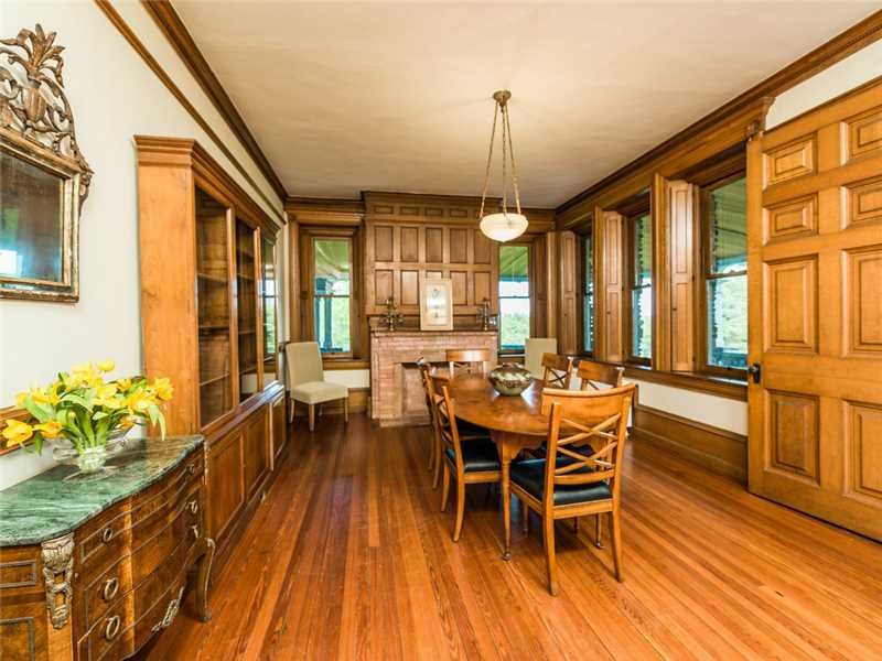 177 Beavertail Road Jamestown, RI 02835 - Photo 10 of 25 Dining Room.