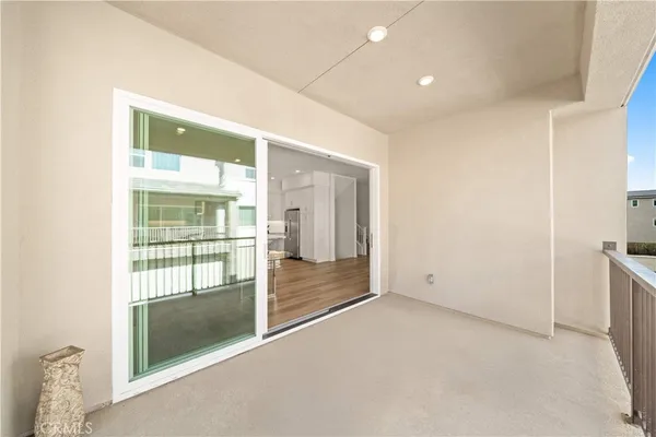 $5,300 | 121 Billings, Irvine, CA 92618