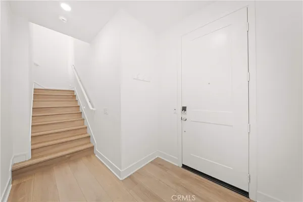 $5,300 | 121 Billings, Irvine, CA 92618