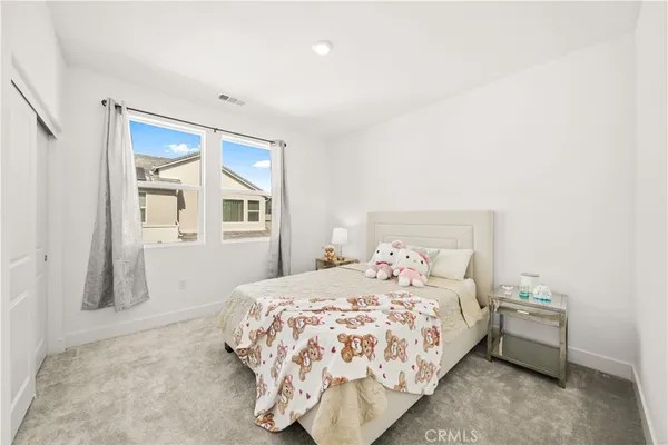 $5,300 | 121 Billings, Irvine, CA 92618