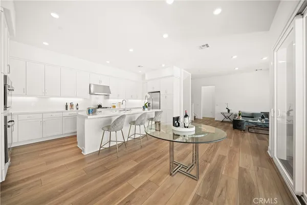 $5,300 | 121 Billings, Irvine, CA 92618