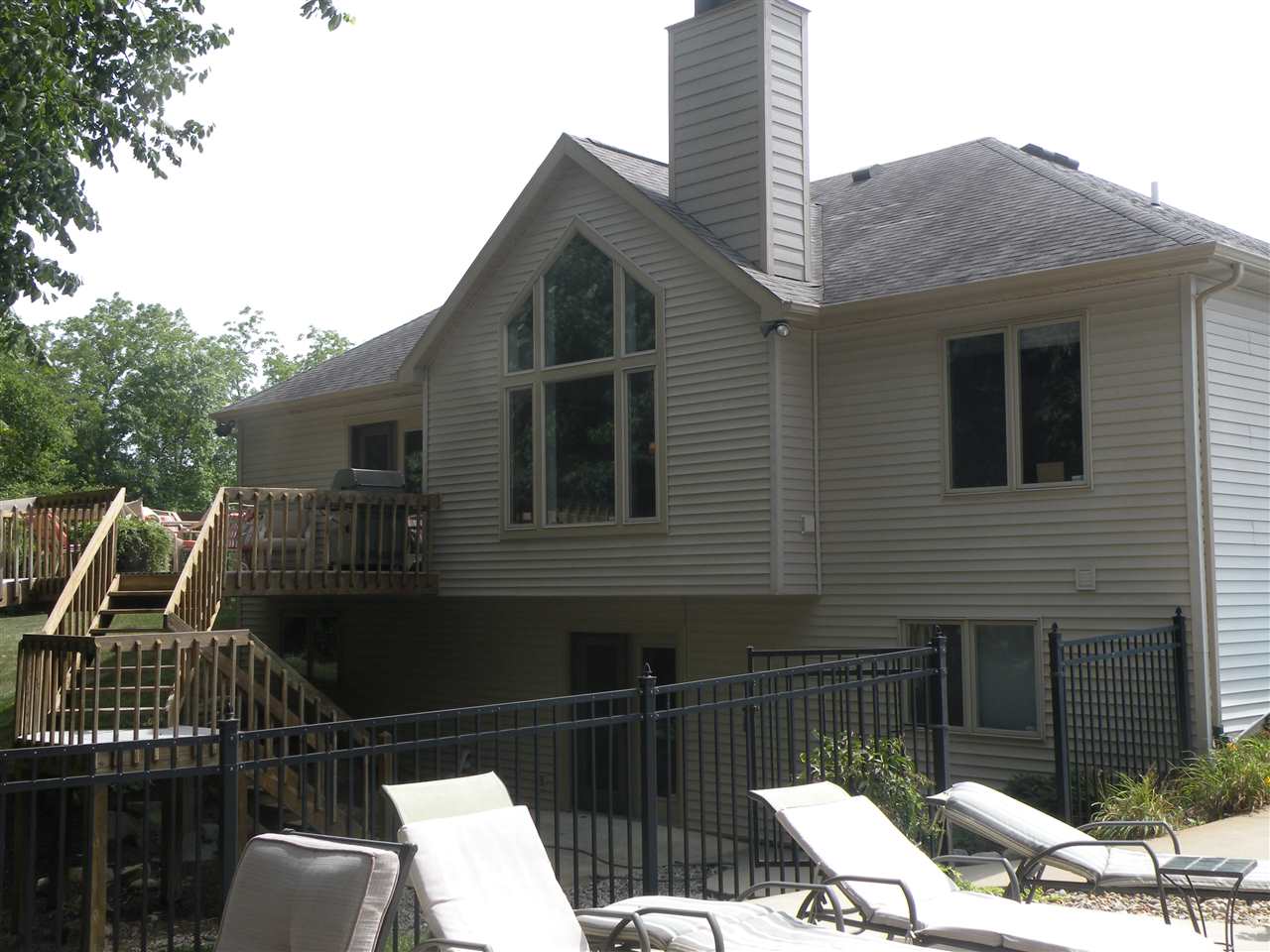 14101 Puff Road Fort Wayne, IN 46845 - Photo 3 of 23