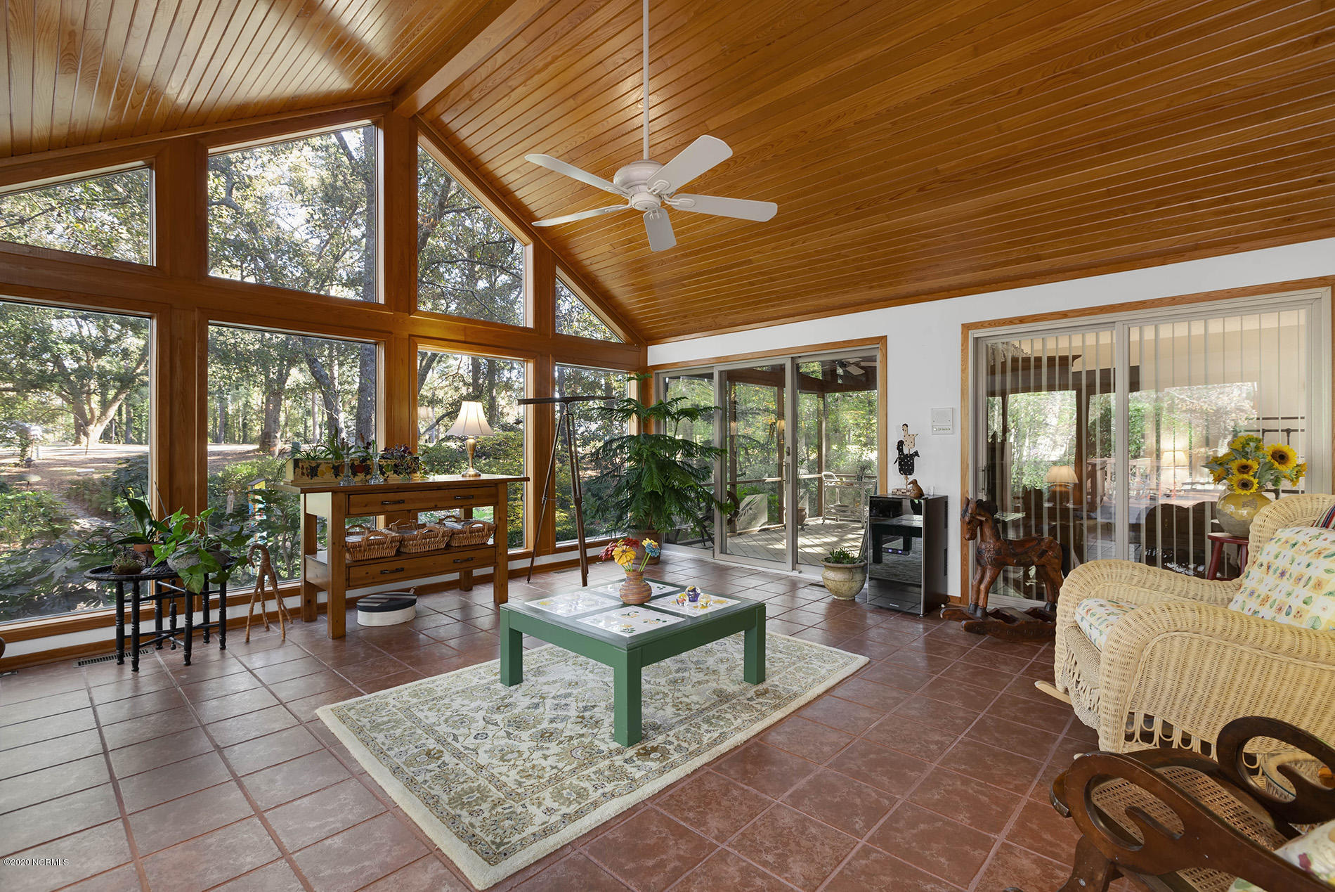 403 Ravenswood Road Hampstead, NC 28443 - Photo 23 of 54 Ravenswood 403 7SR-Bev_7410-CR2
