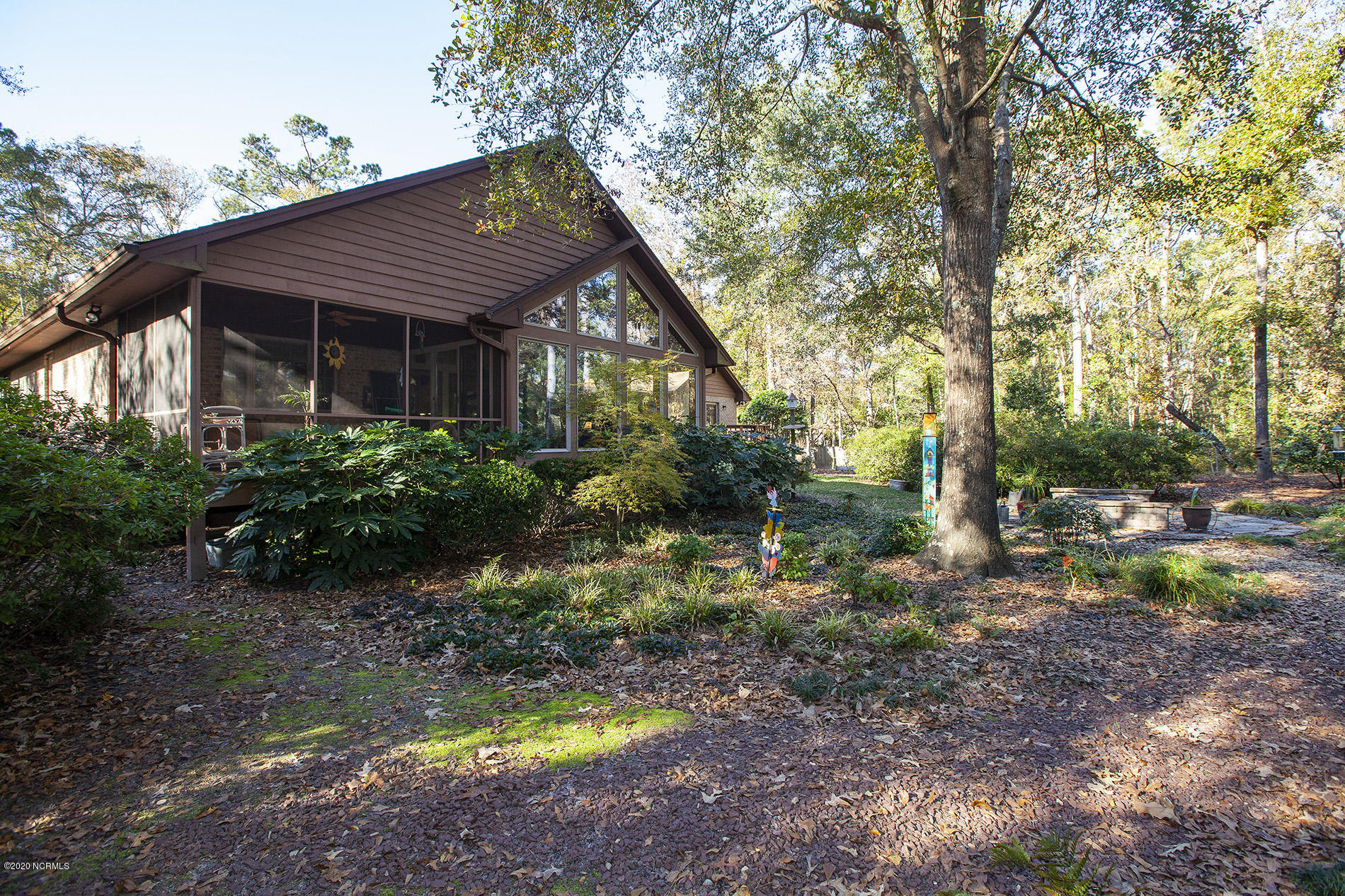 403 Ravenswood Road Hampstead, NC 28443 - Photo 47 of 54 Ravenswood 403 20back Bev_7649