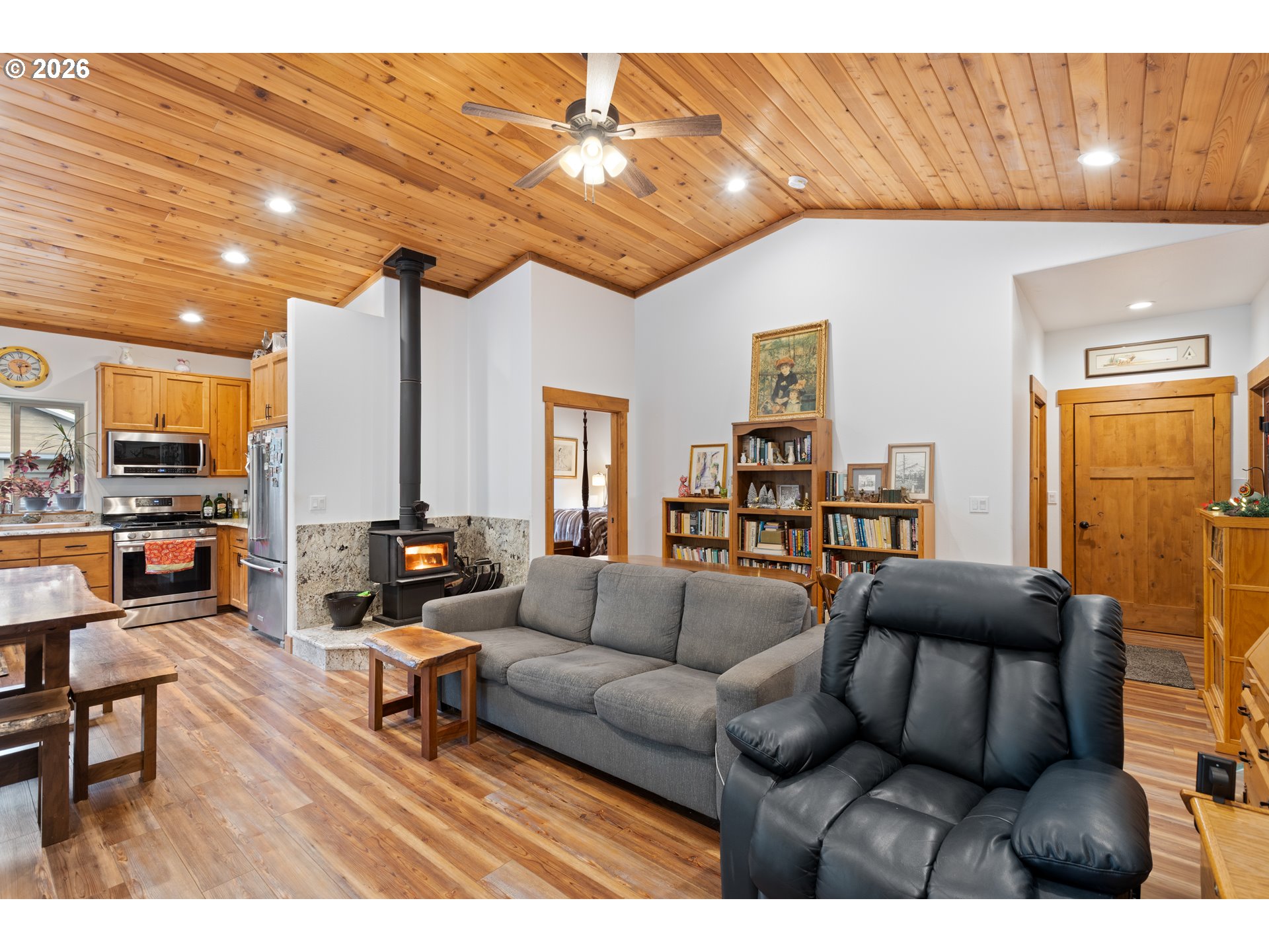 4696 Cow Creek Road Riddle, OR 97469 - Photo 8 of 48