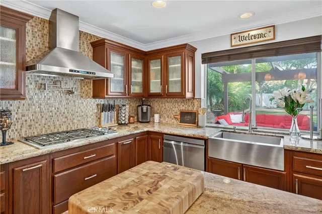 $2,348,000 | 10 Calais, Irvine, CA 92602