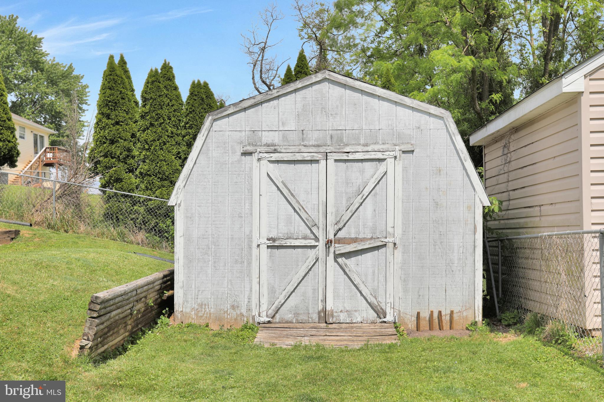 506 East 11th Avenue Ranson, WV 25438 - Photo 32 of 35
