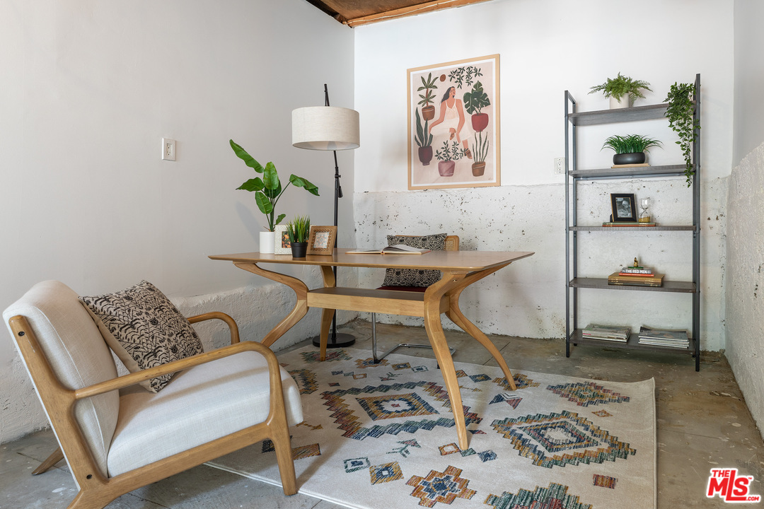 4870 Stratford Road Los Angeles, CA 90042 - Photo 27 of 30