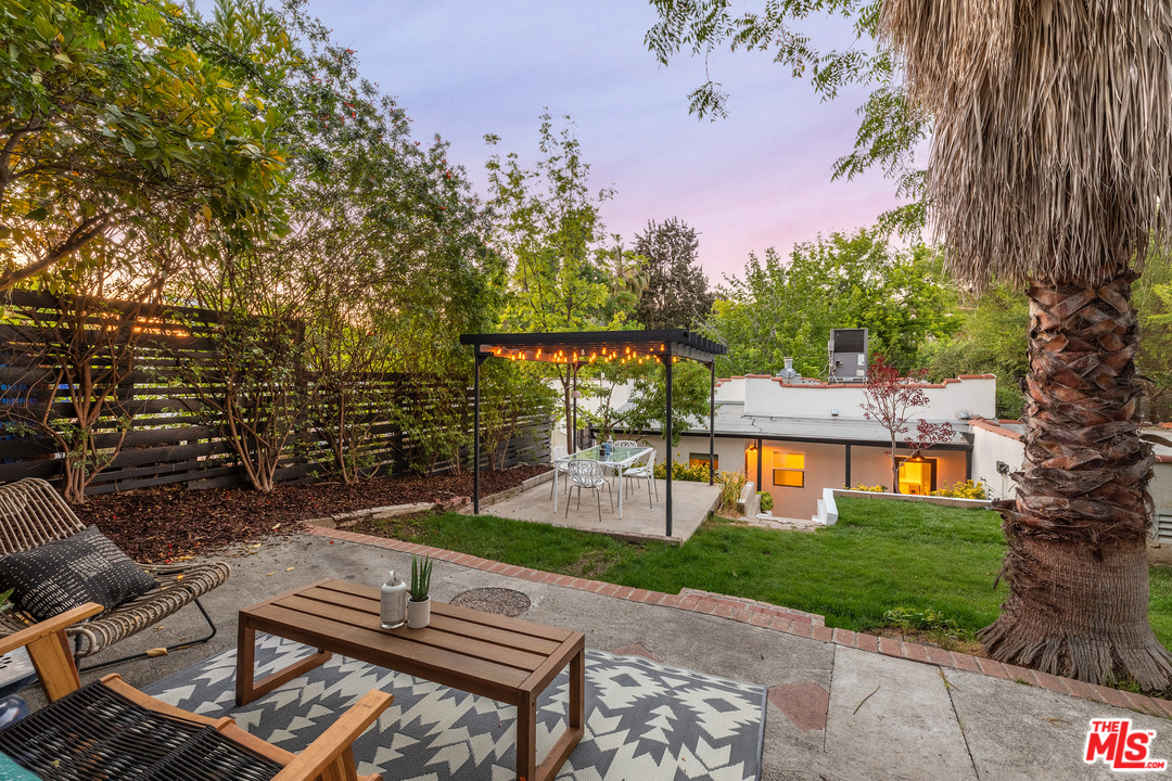 4870 Stratford Road Los Angeles, CA 90042 - Photo 28 of 30