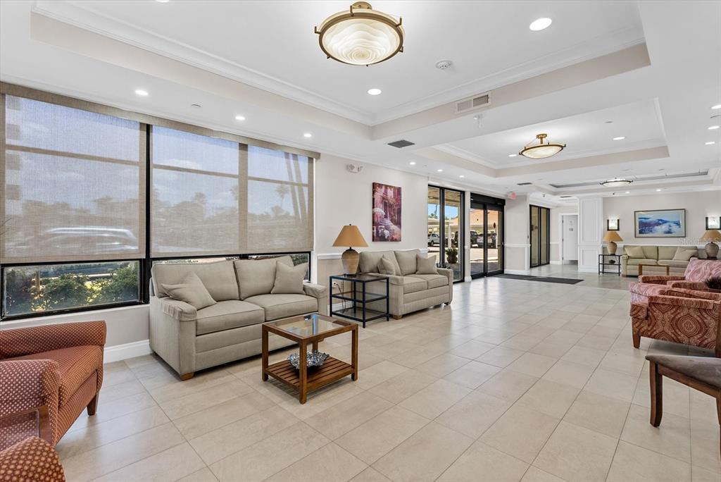 627 Alhambra Road, Unit 801 Venice, FL 34285 - Photo 73 of 81 Gallery Image 73