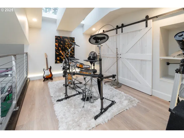 $1,050,000 | 60486 Seventh Mountain Drive, Bend, OR 97702