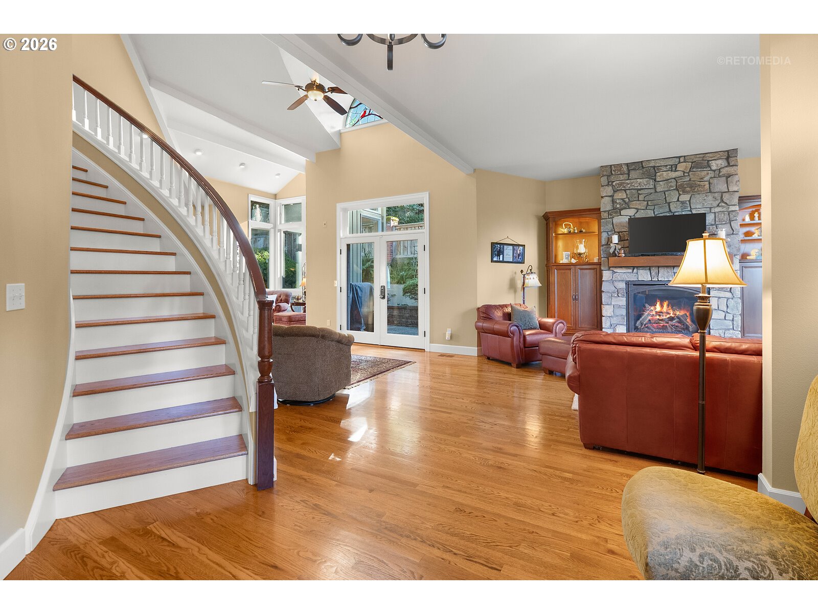 8150 Southwest 191st Place Beaverton, OR 97007 - Photo 4 of 43 Entrance/Foyer