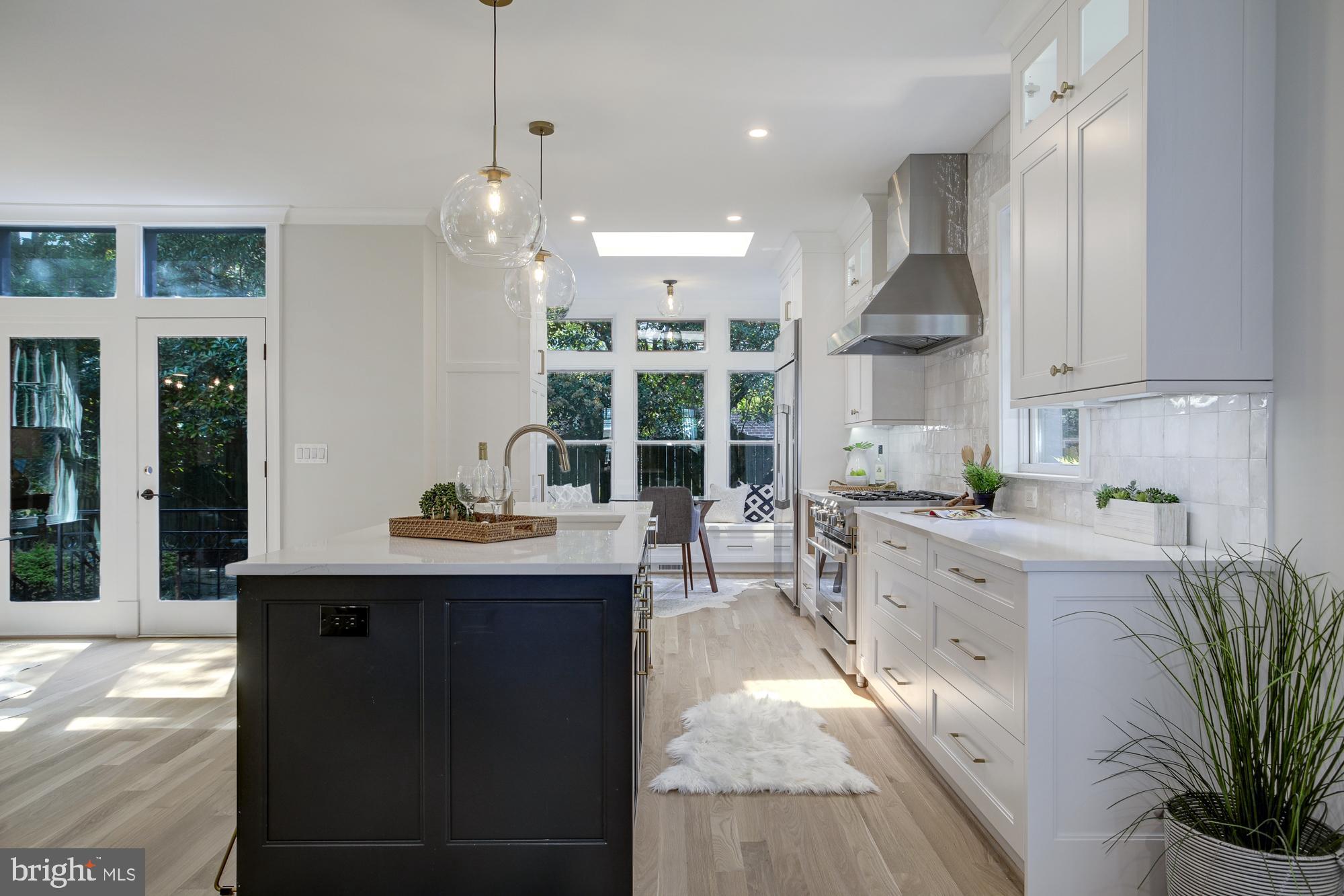 2726 1/2 Chain Bridge Road Northwest Washington, DC 20016 - Photo 15 of 76