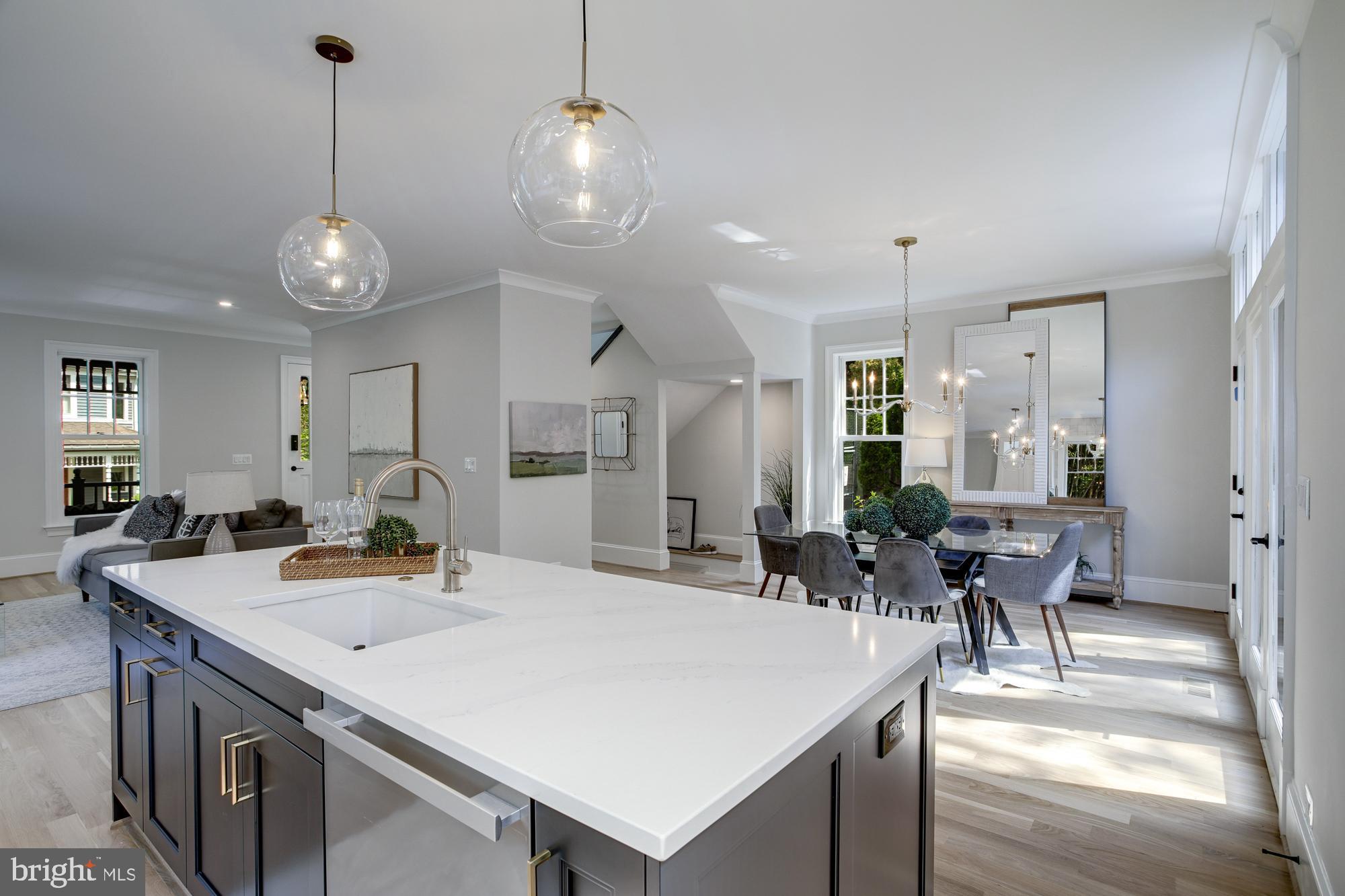 2726 1/2 Chain Bridge Road Northwest Washington, DC 20016 - Photo 18 of 76