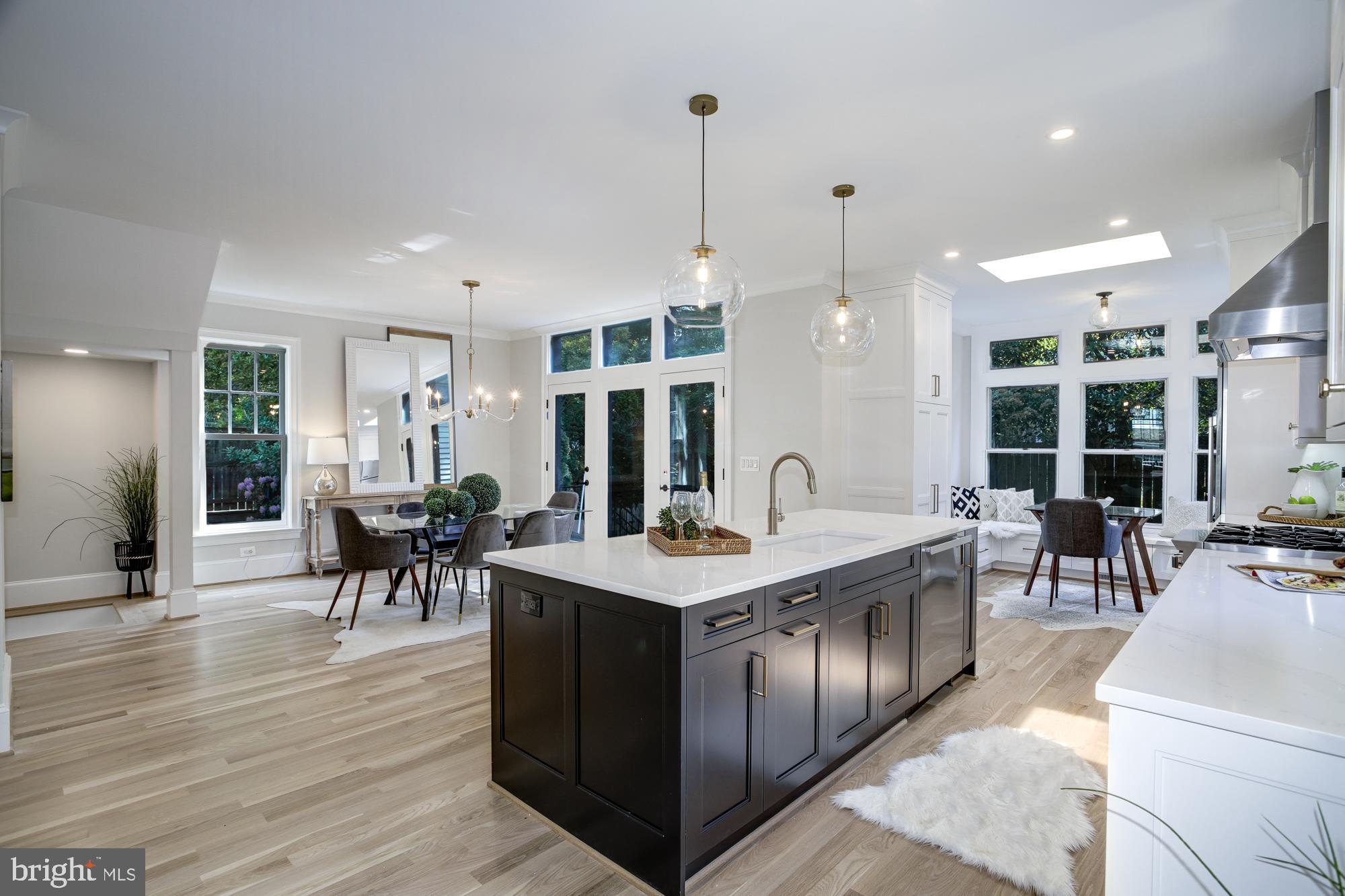 2726 1/2 Chain Bridge Road Northwest Washington, DC 20016 - Photo 23 of 76