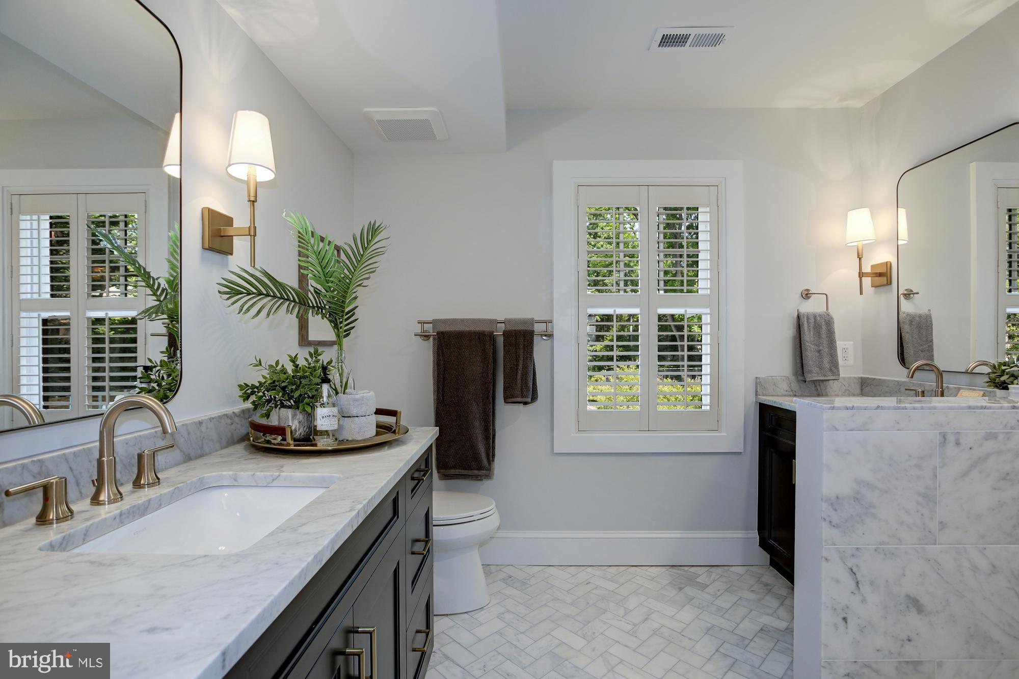 2726 1/2 Chain Bridge Road Northwest Washington, DC 20016 - Photo 39 of 76