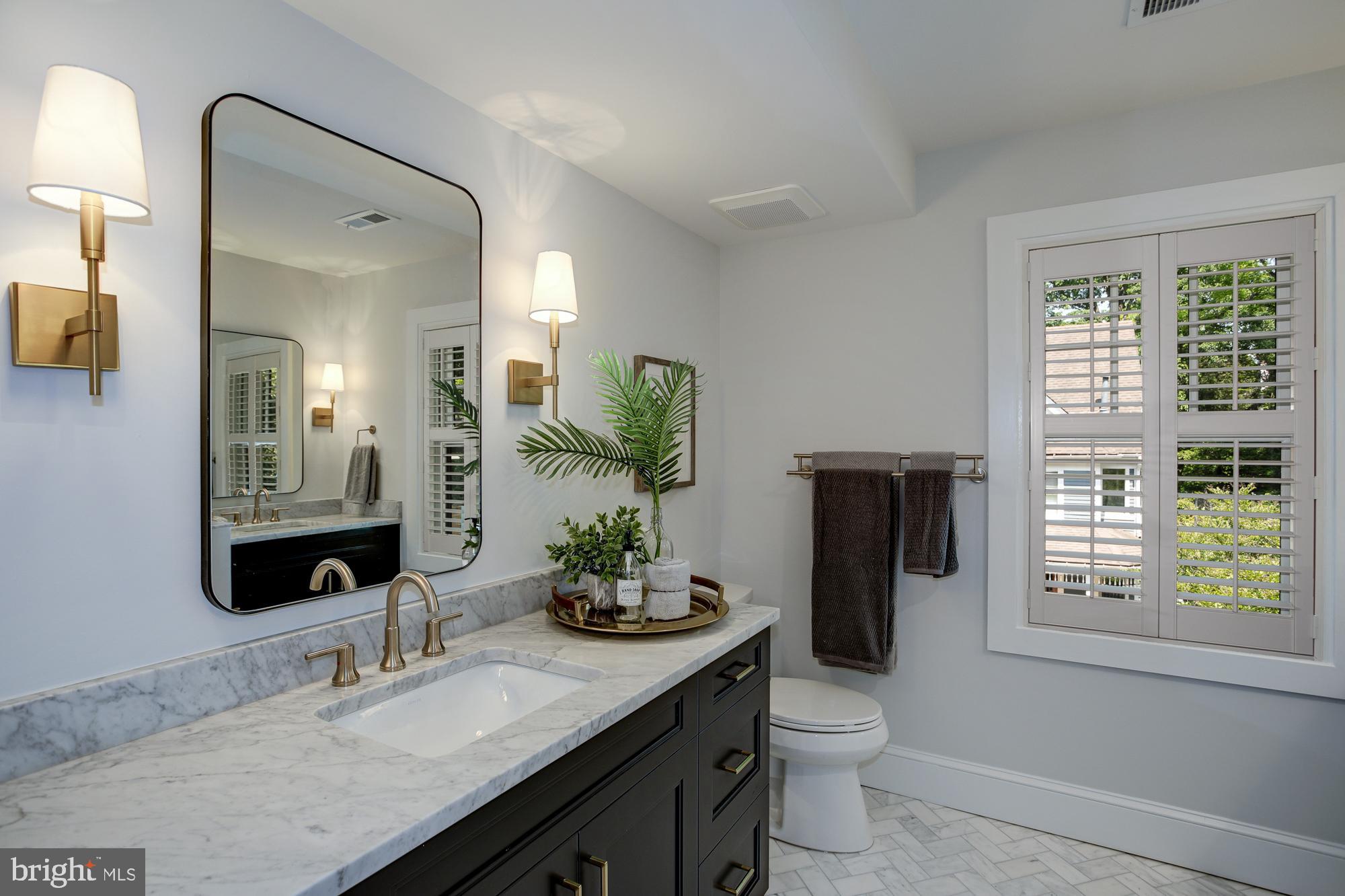 2726 1/2 Chain Bridge Road Northwest Washington, DC 20016 - Photo 40 of 76