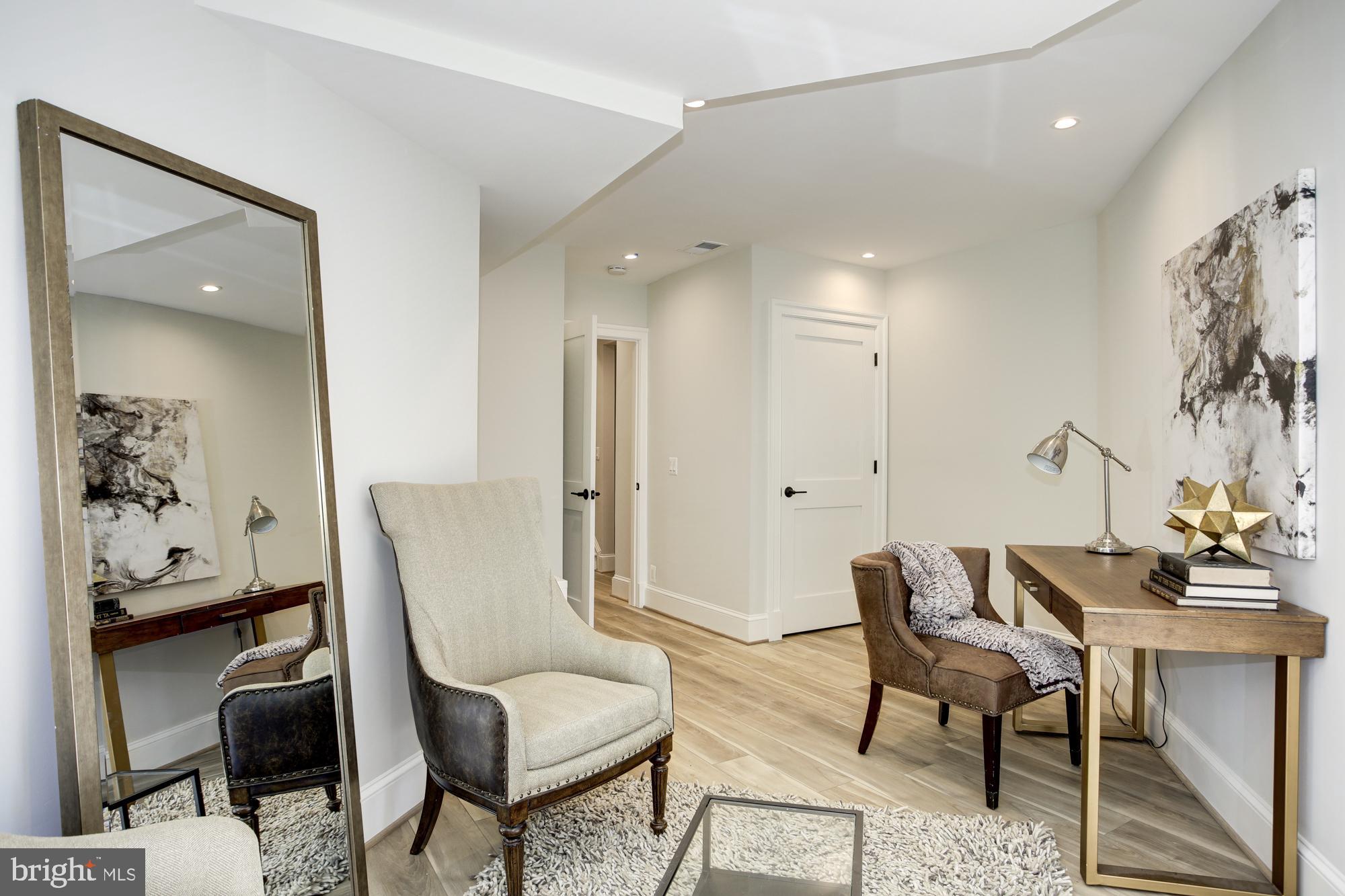 2726 1/2 Chain Bridge Road Northwest Washington, DC 20016 - Photo 58 of 76