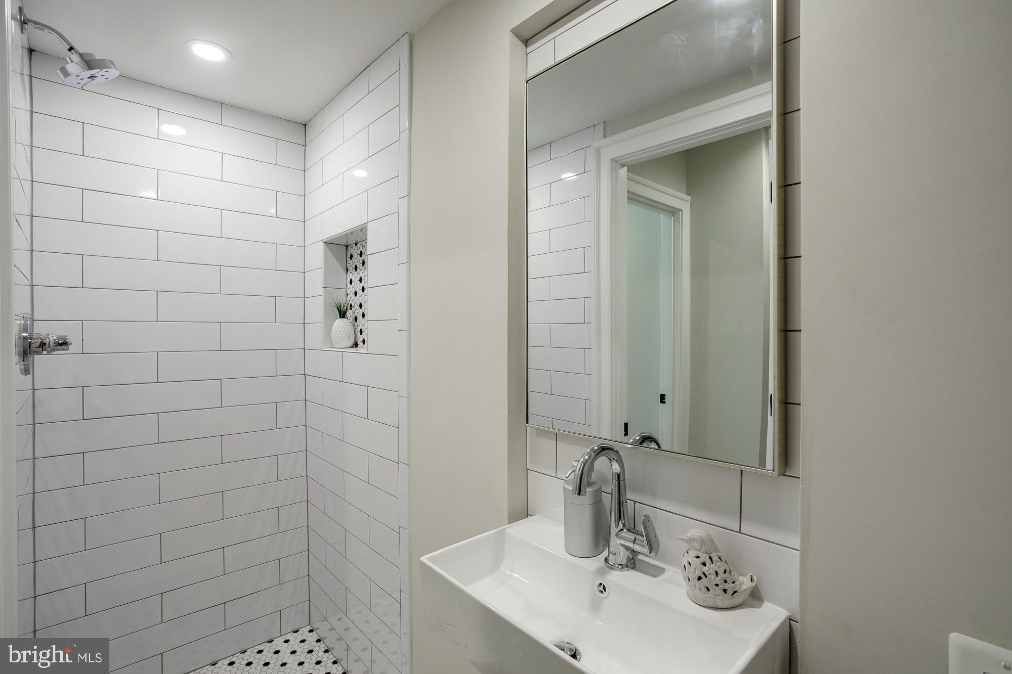 2726 1/2 Chain Bridge Road Northwest Washington, DC 20016 - Photo 61 of 76