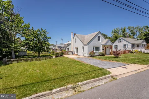 $394,900 | 131 South Willow Street, Harrisonburg, VA 22801