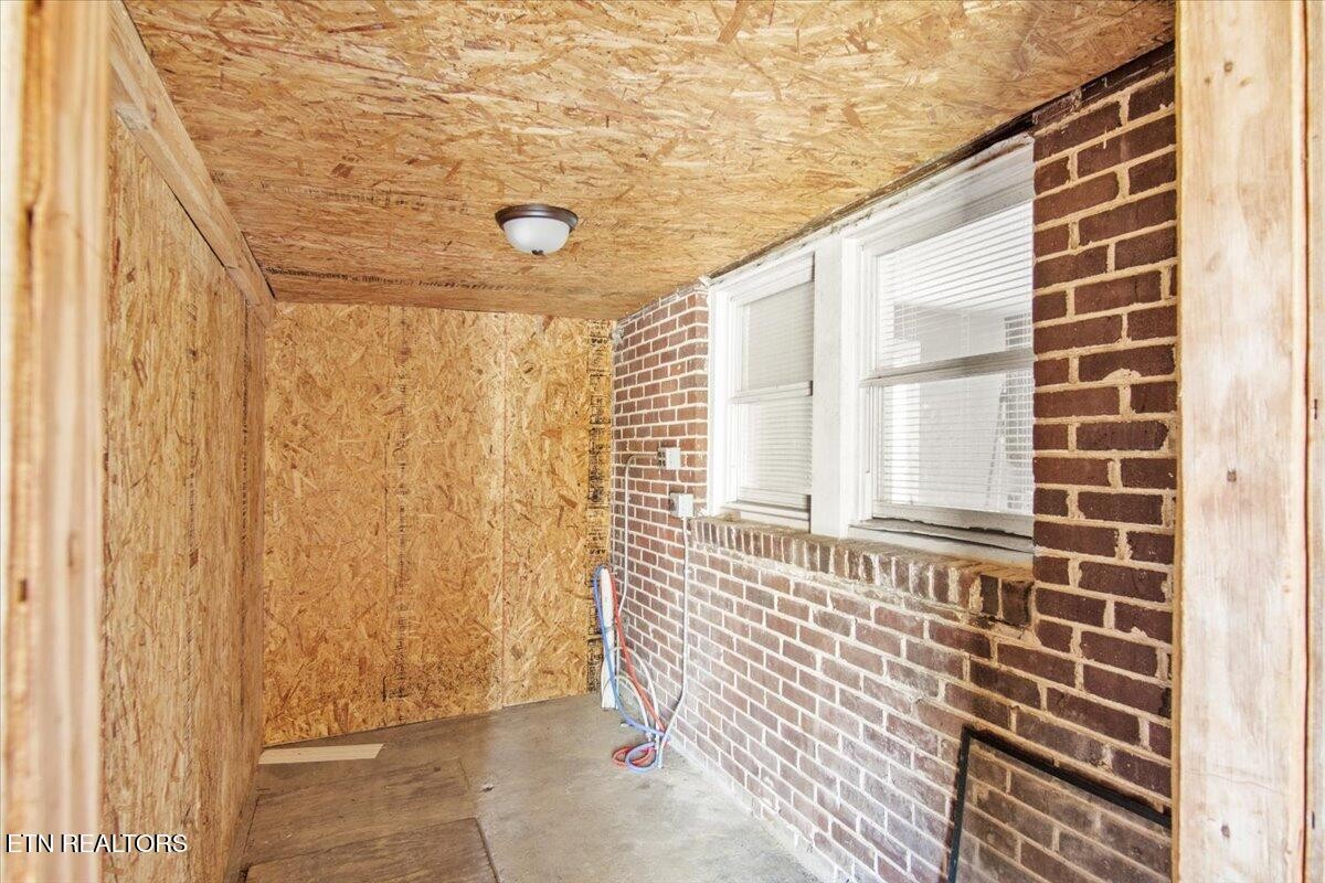 2304 Sanderson Road Knoxville, TN 37921 - Photo 28 of 30 Gallery Image 28