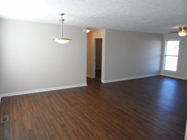 47 Volunteer Road Petersburg, TN 37144 - Photo 5 of 25 Gallery Image 5