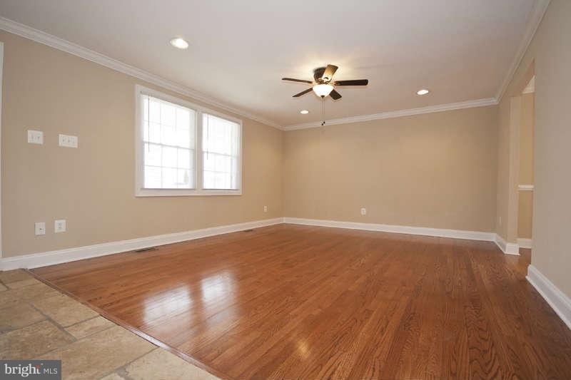 107 East Padonia Road Timonium, MD 21093 - Photo 2 of 21 Living Room