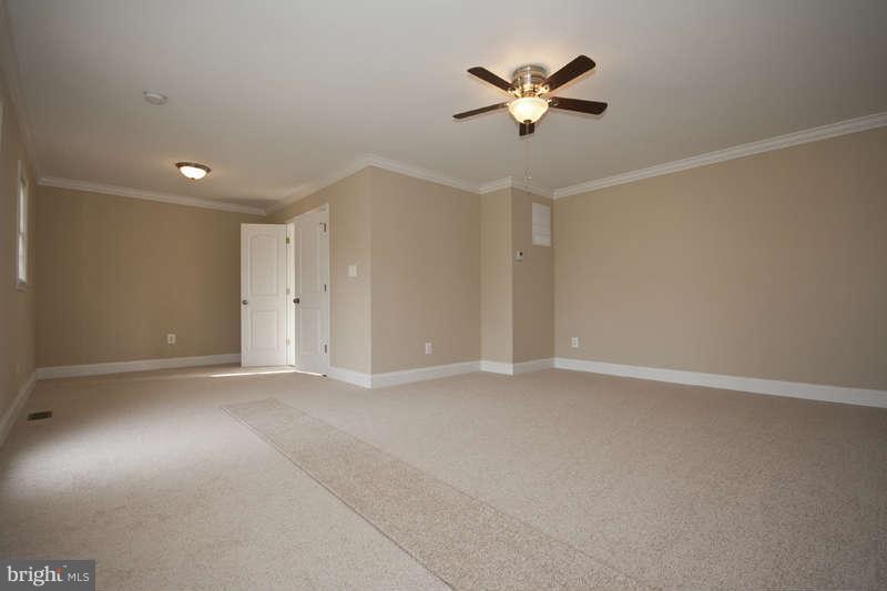 107 East Padonia Road Timonium, MD 21093 - Photo 11 of 21 Bedroom (Master)