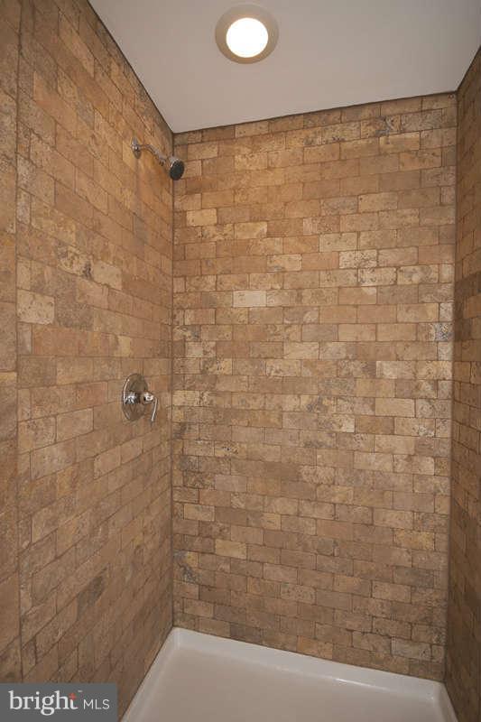 107 East Padonia Road Timonium, MD 21093 - Photo 13 of 21 Bath (Master)