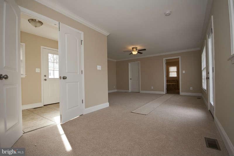 107 East Padonia Road Timonium, MD 21093 - Photo 10 of 21 Bedroom (Master)