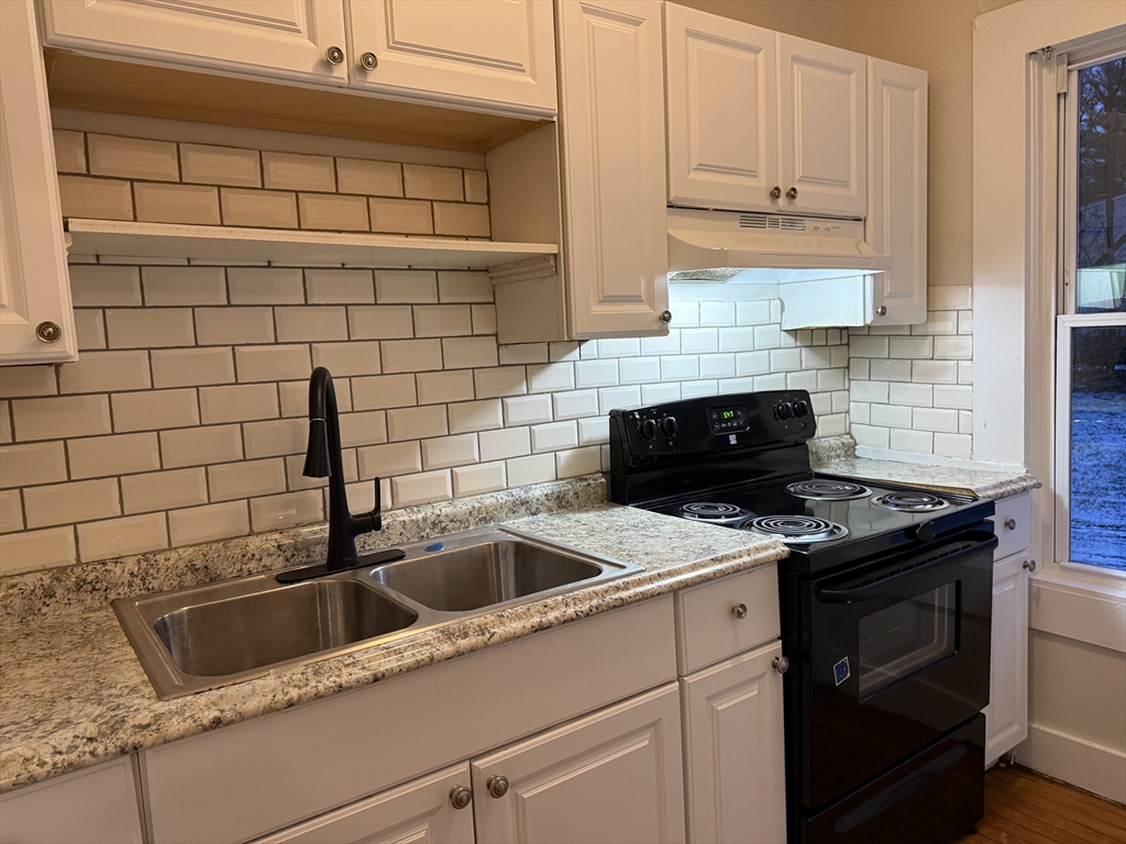 181 Concord Street, Unit 1 Ashland, MA 01721 - Photo 9 of 16