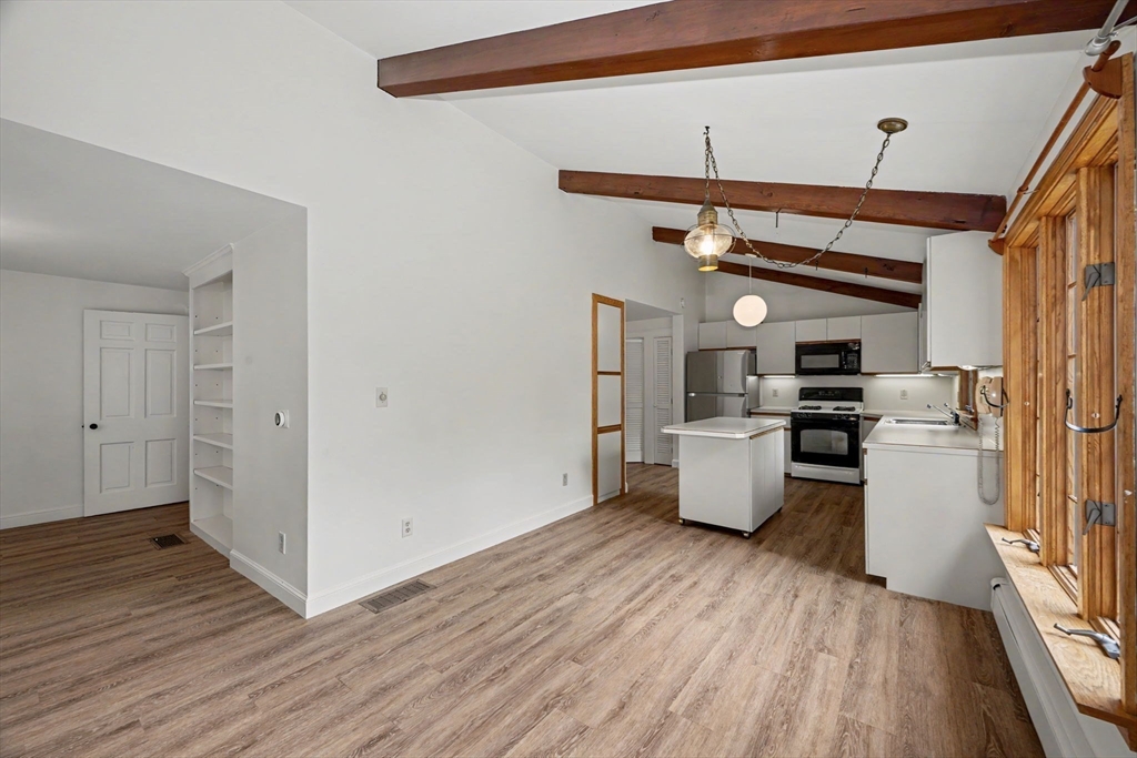 95 Gleason Road Lexington, MA 02420 - Photo 13 of 41