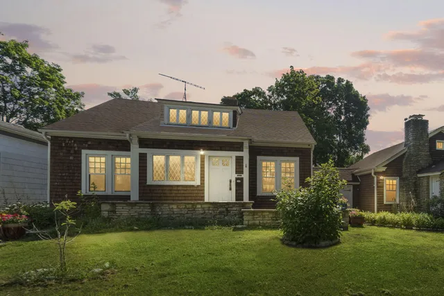 $325,000 | 1213 College Avenue, Racine, WI 53403