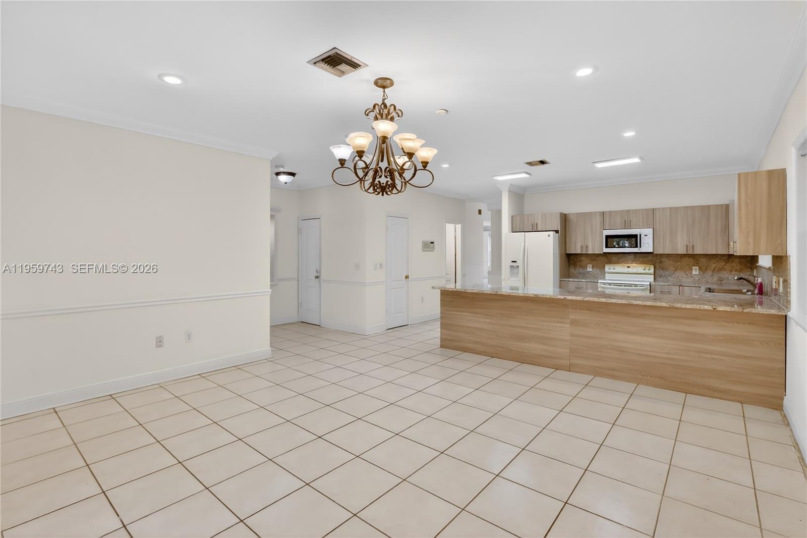 159 Southwest 25th Road Miami, FL 33129 - Photo 10 of 30