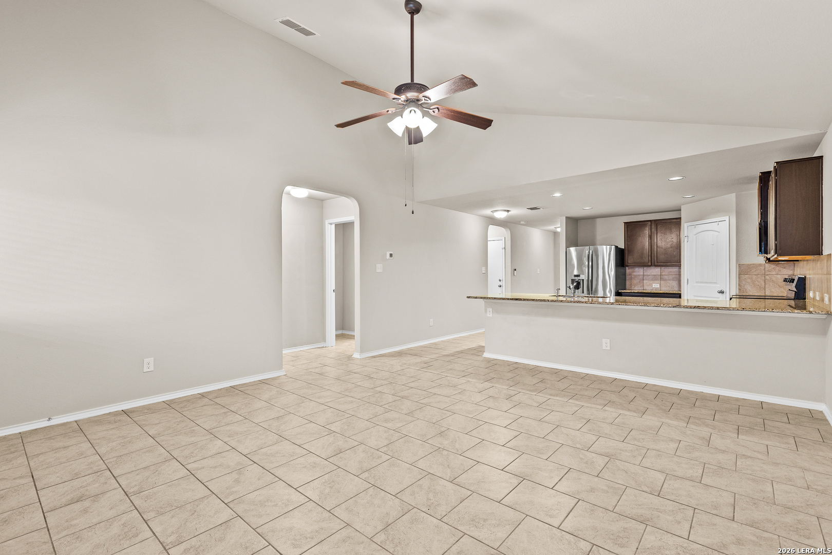 6919 Quantum Loop San Antonio, TX 78252 - Photo 14 of 43