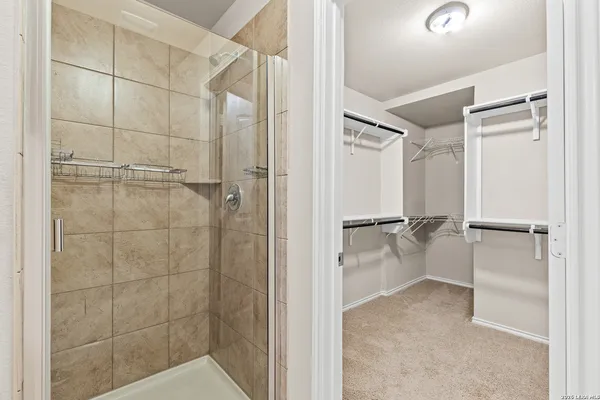 a very nice looking bathroom